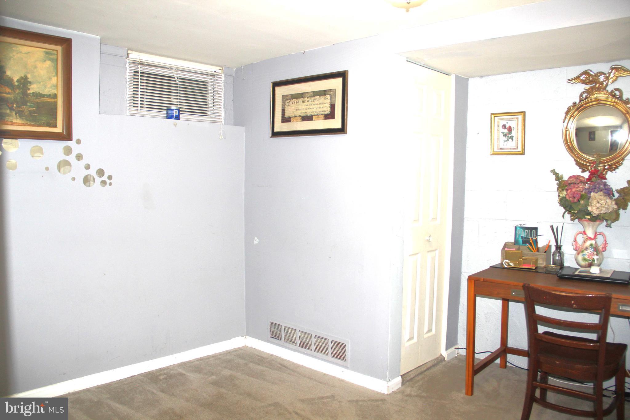 LYNFIELD - Residential