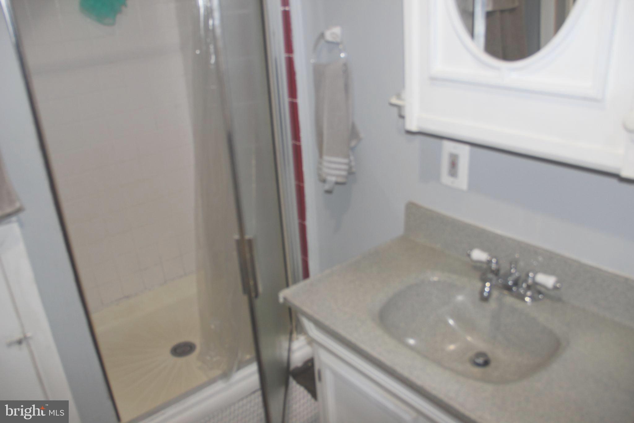 LYNFIELD - Residential