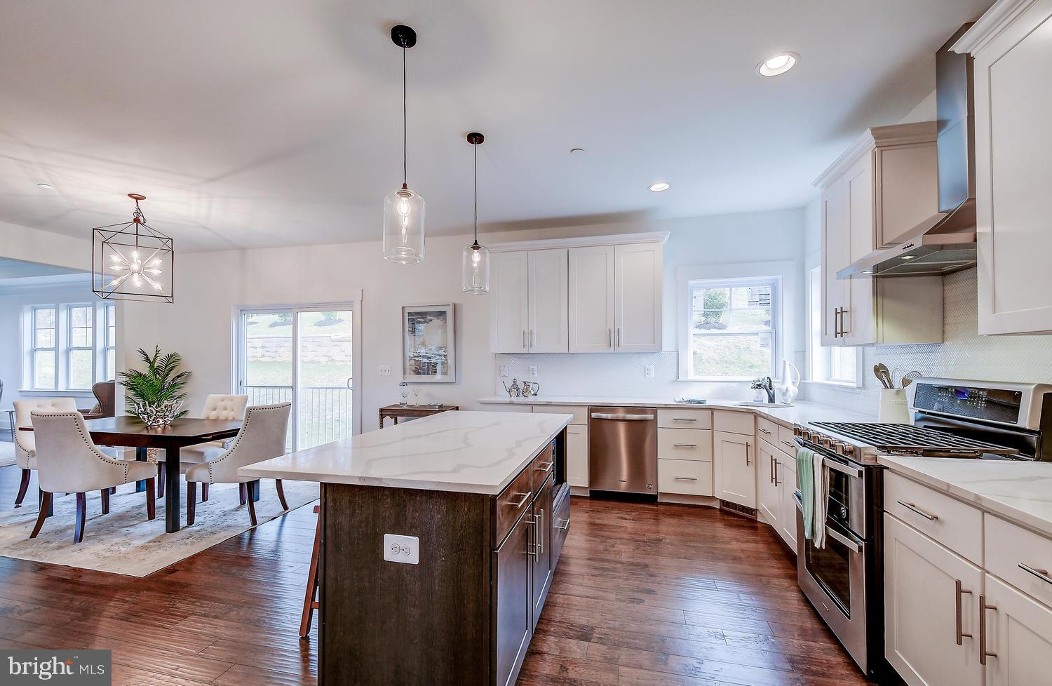 DEER CROSS - Residential