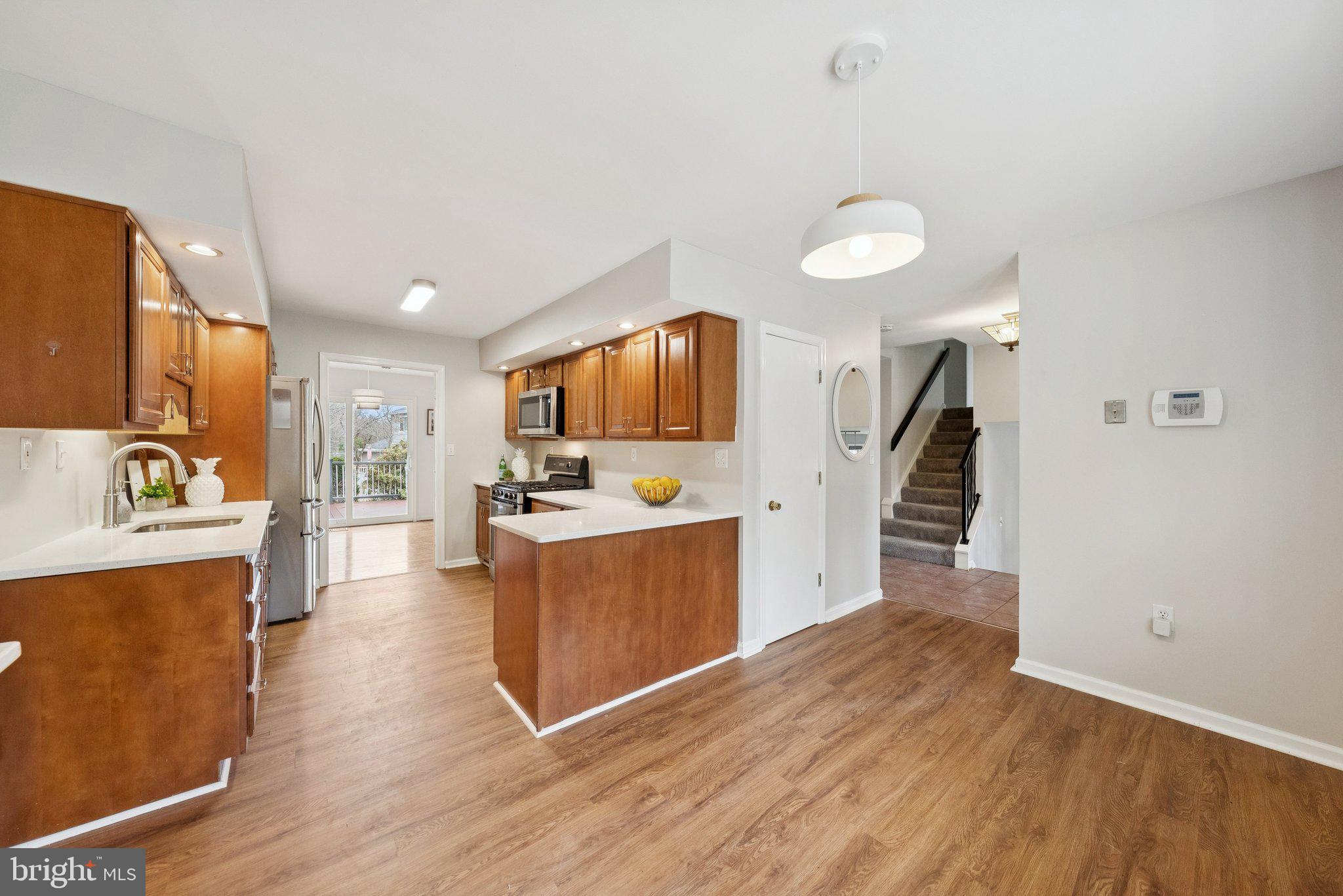 2404 BLUE VALLEY DRIVE