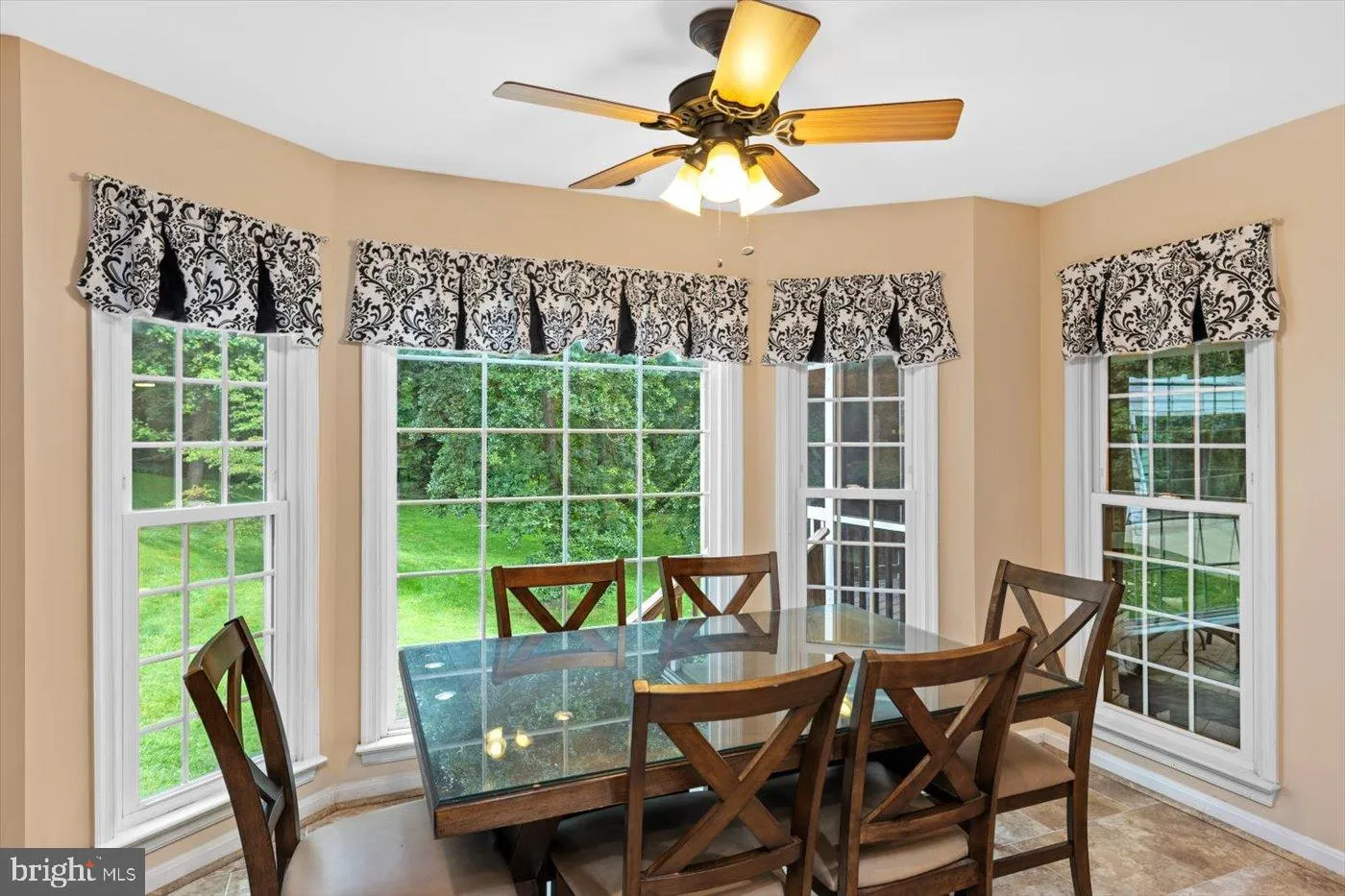 Fredericksburg, Virginia 22408, United States, 5 Bedrooms Bedrooms, ,3 BathroomsBathrooms,Residential,Active,191144