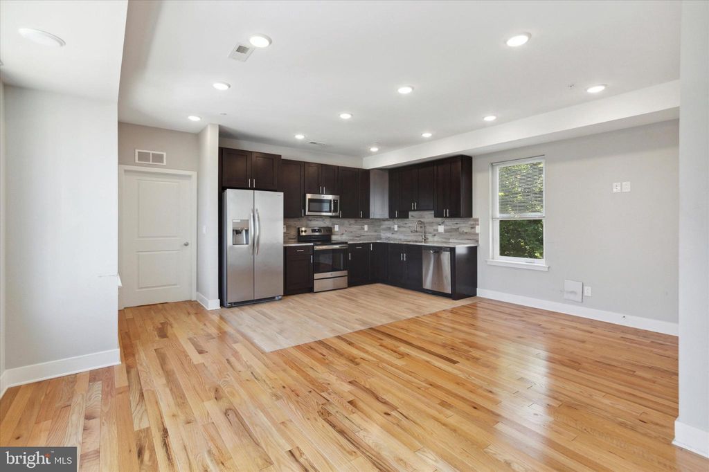 Photo of 1312 N 18th Street #D, PHILADELPHIA, PA 19121 (MLS # PAPH2574666)