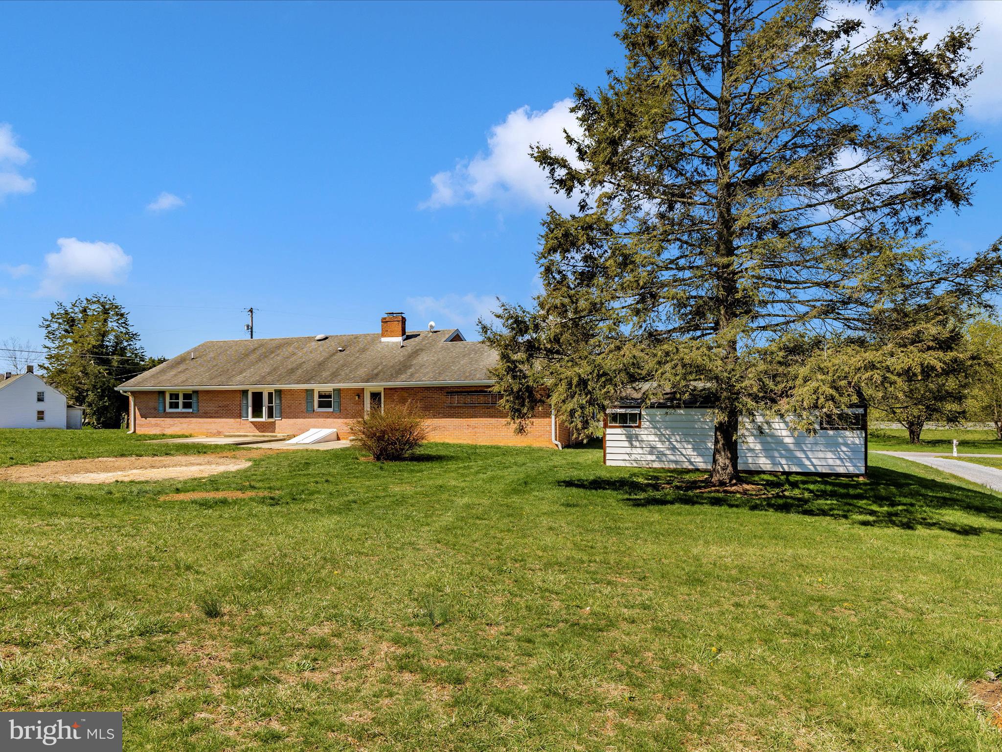 ROHRERSVILLE - Residential