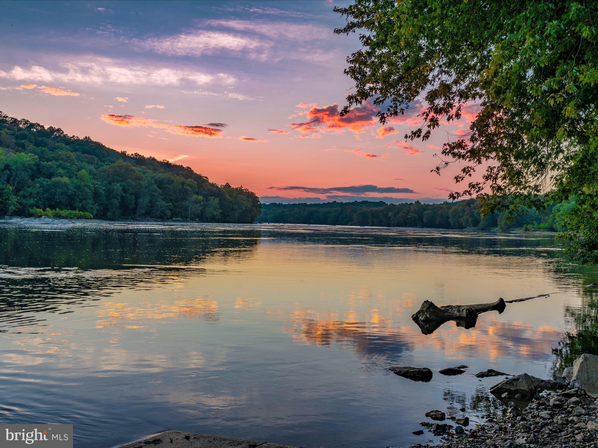 ROHRERSVILLE - Residential