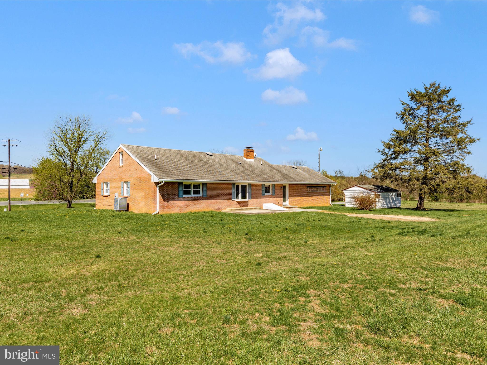 ROHRERSVILLE - Residential