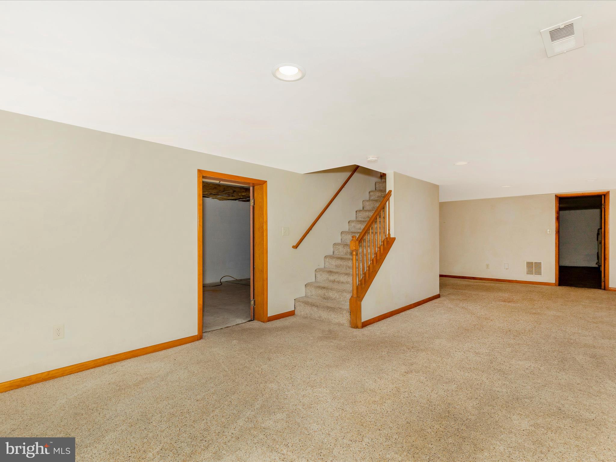 ROHRERSVILLE - Residential