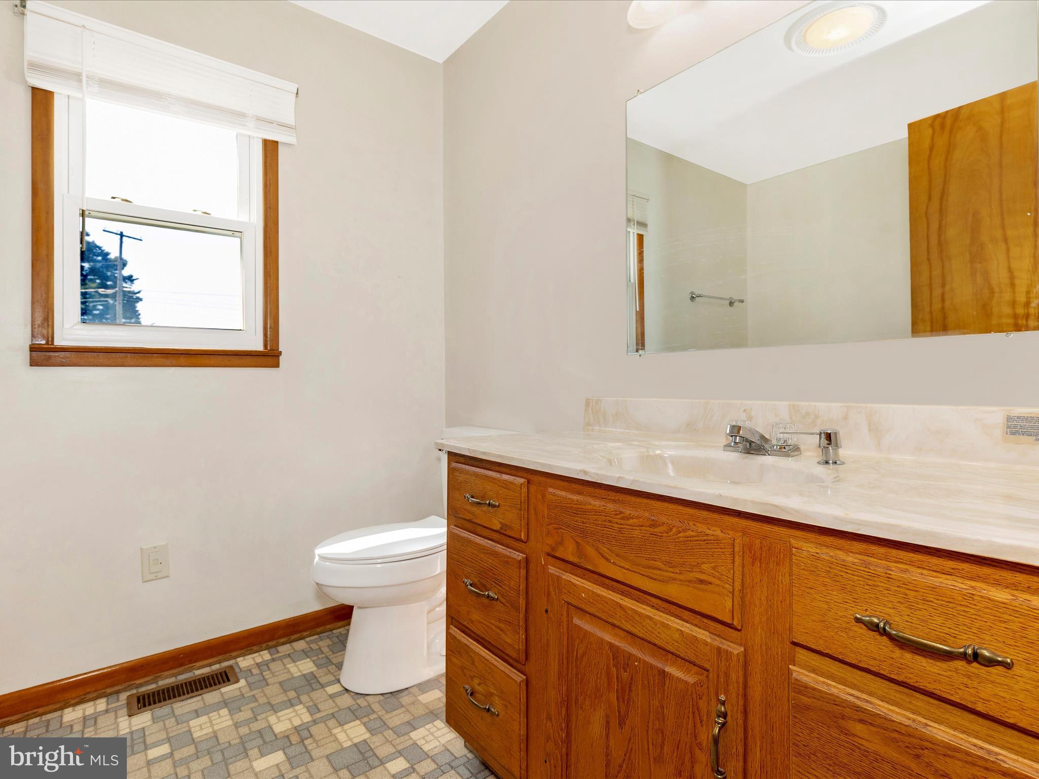 ROHRERSVILLE - Residential