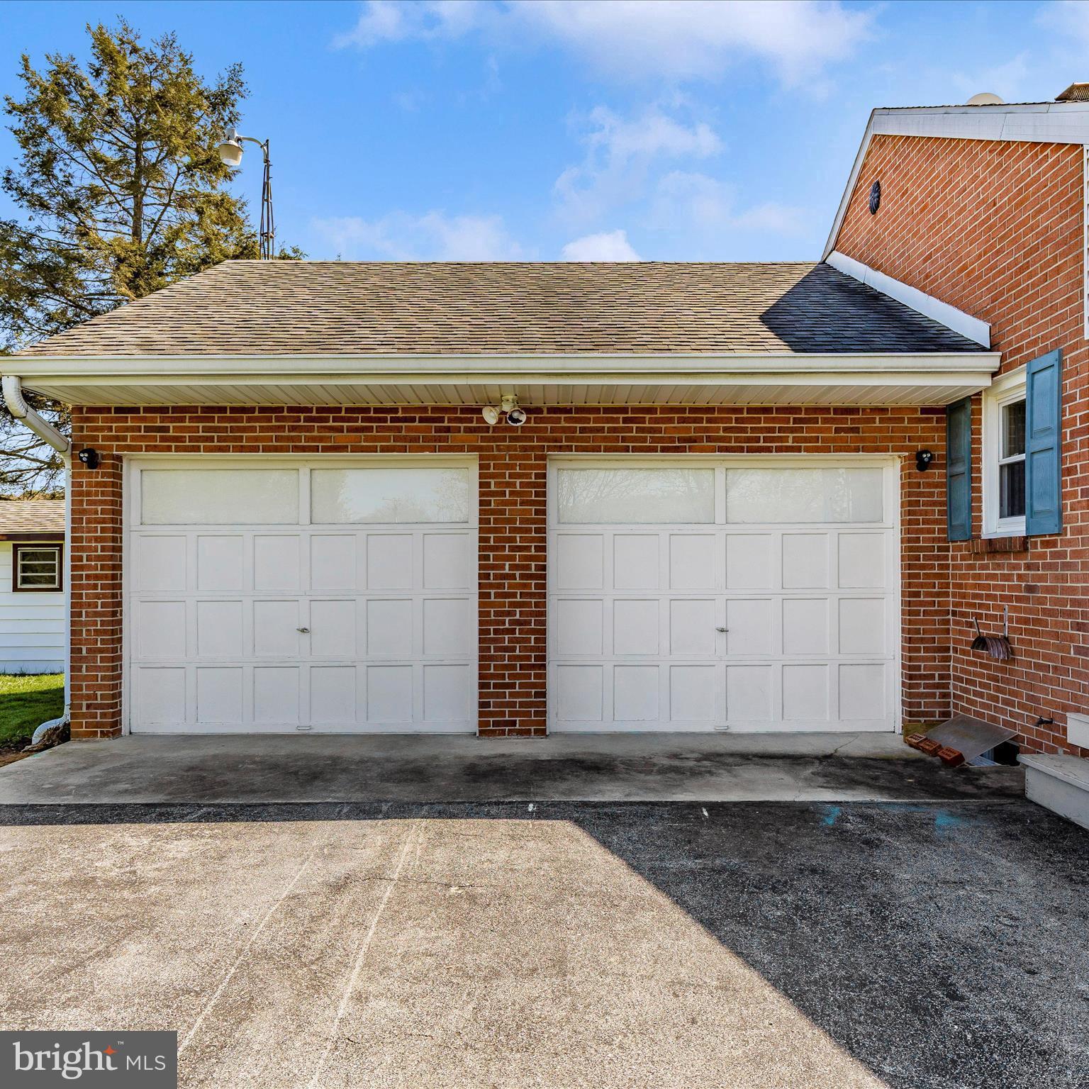 ROHRERSVILLE - Residential