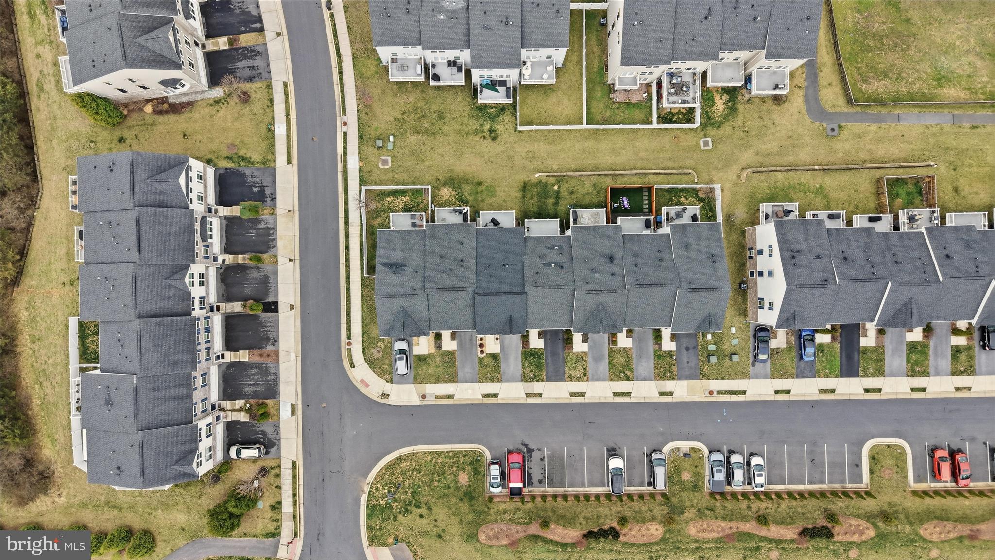 LAKE FREDERICK - Residential