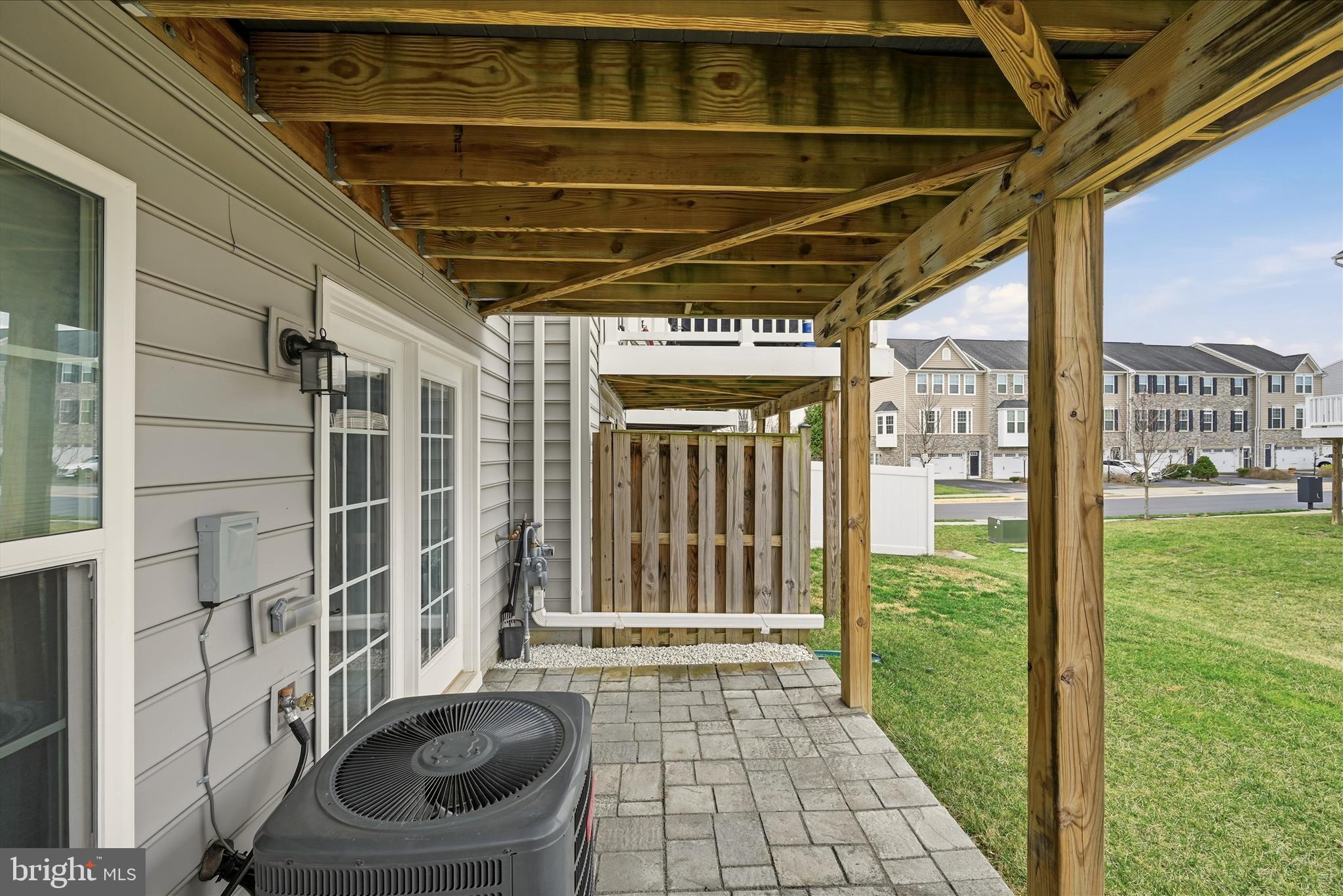 LAKE FREDERICK - Residential