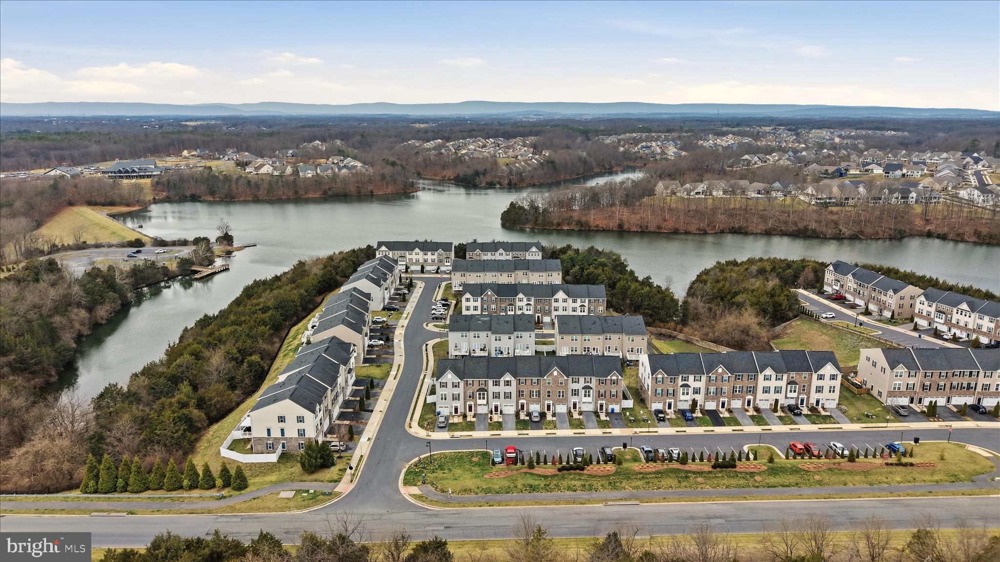 LAKE FREDERICK - Residential