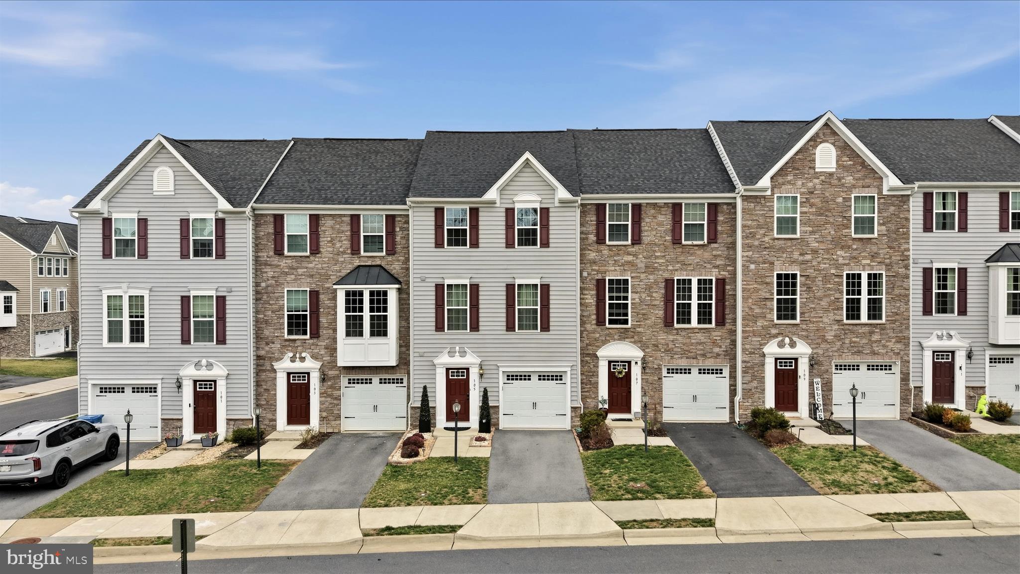 LAKE FREDERICK - Residential