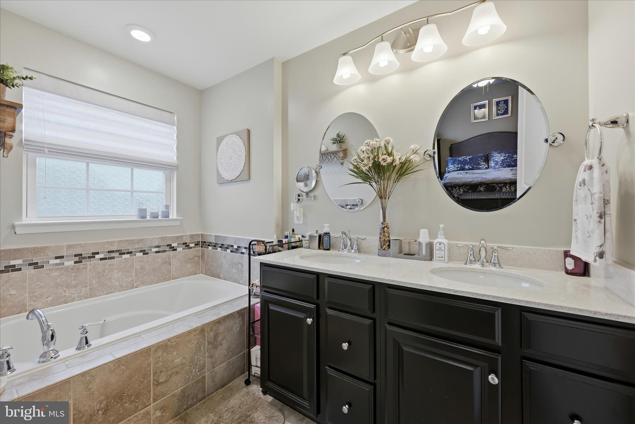 LAKE FREDERICK - Residential