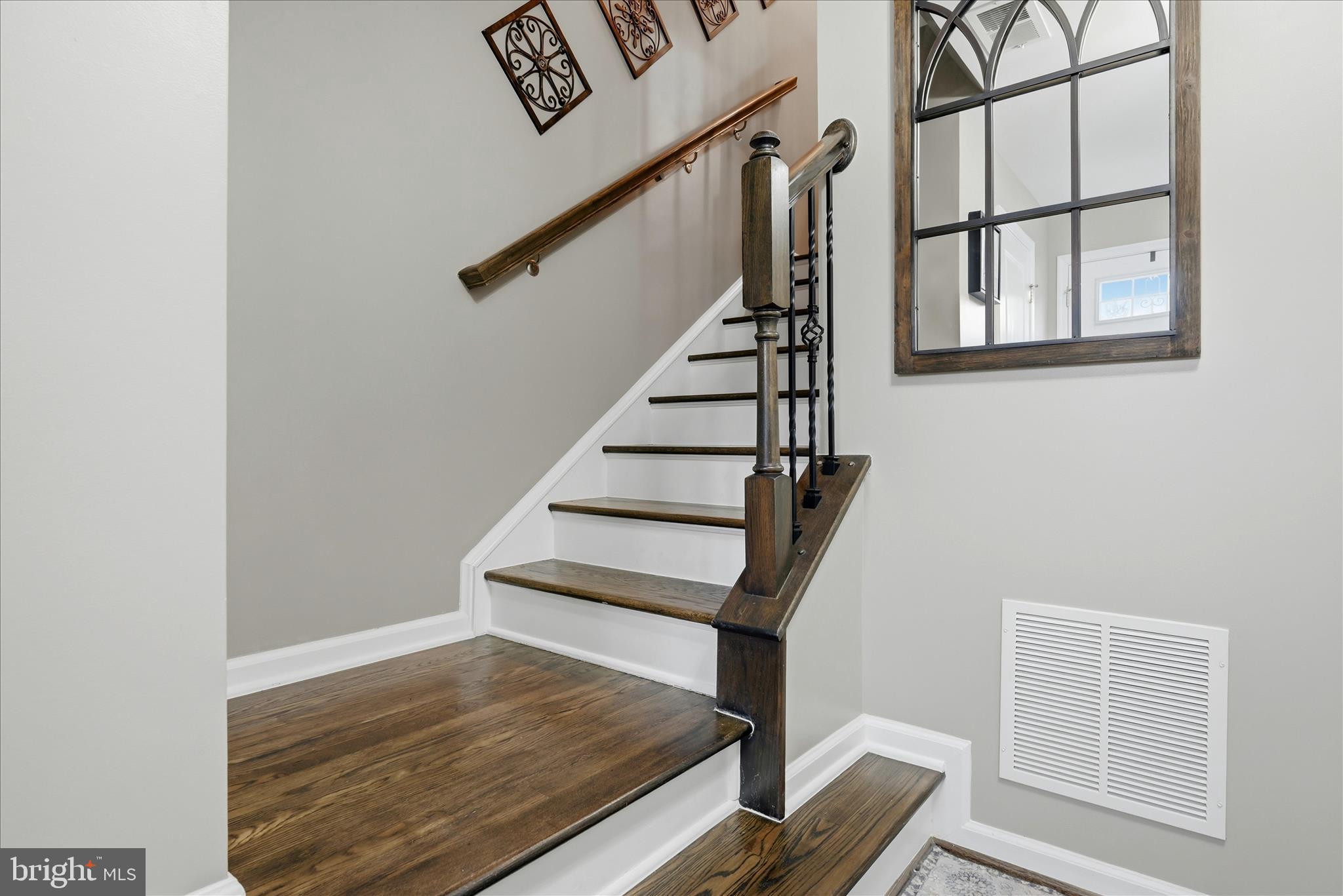 LAKE FREDERICK - Residential