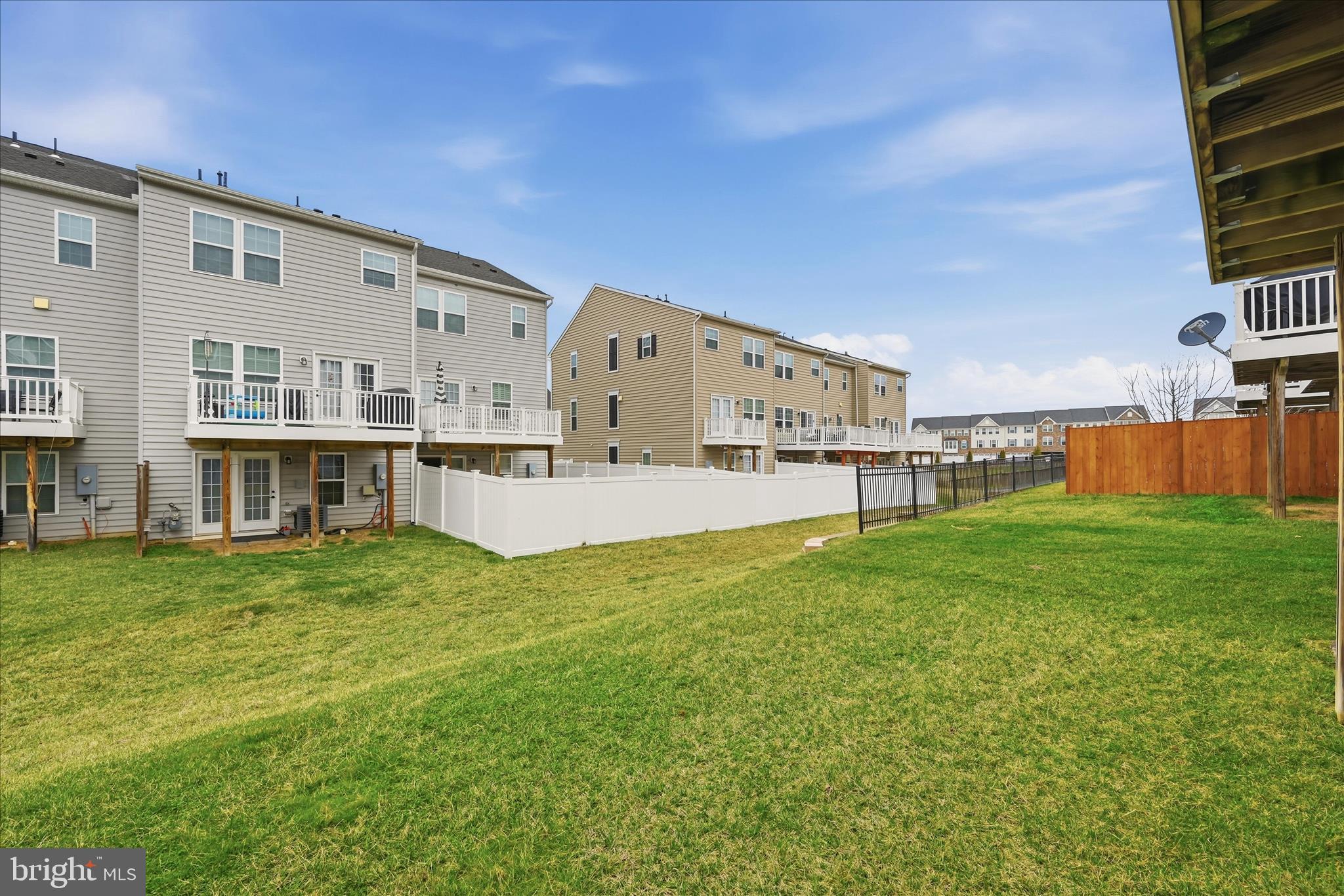 LAKE FREDERICK - Residential