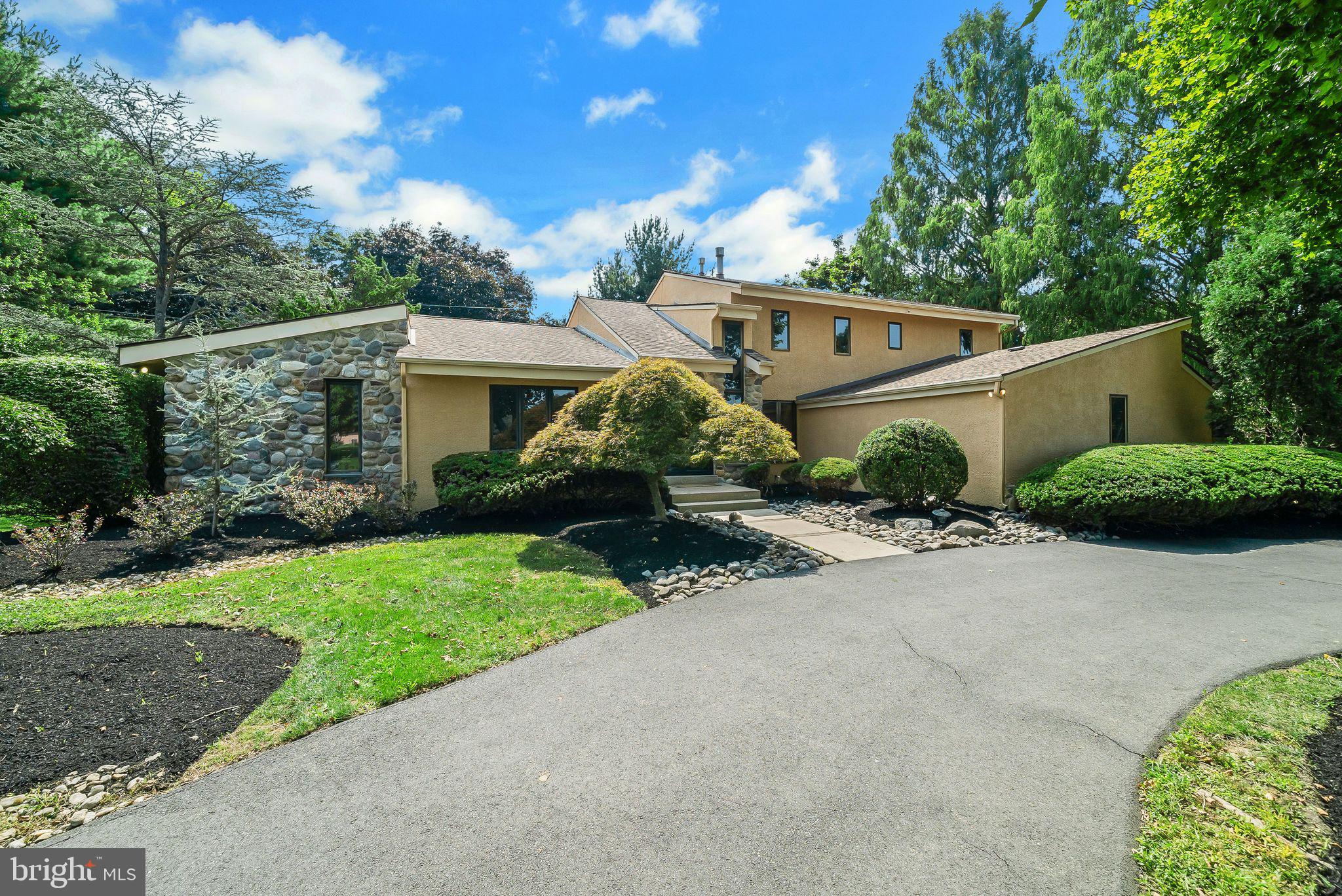 LONG LANE FARMS 1 - Residential