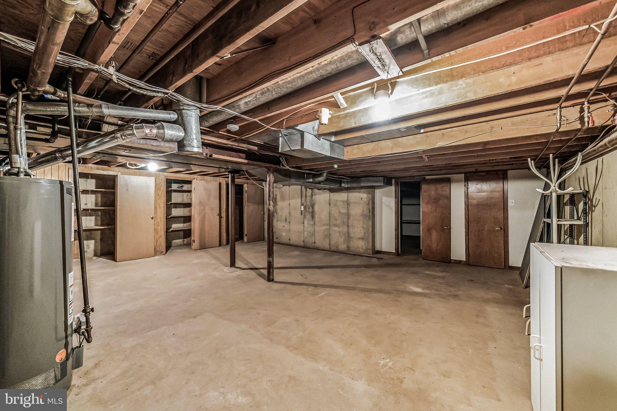 LONG LANE FARMS 1 - Residential