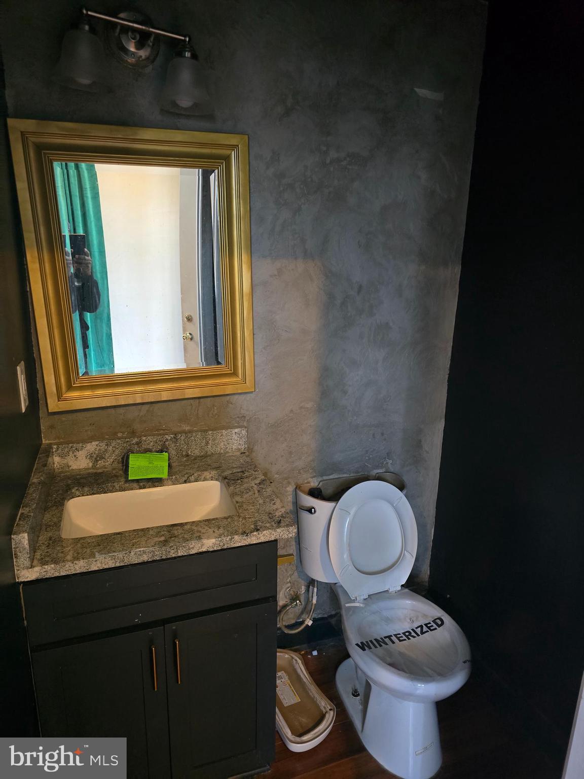 TAYLOR HEIGHTS - Residential