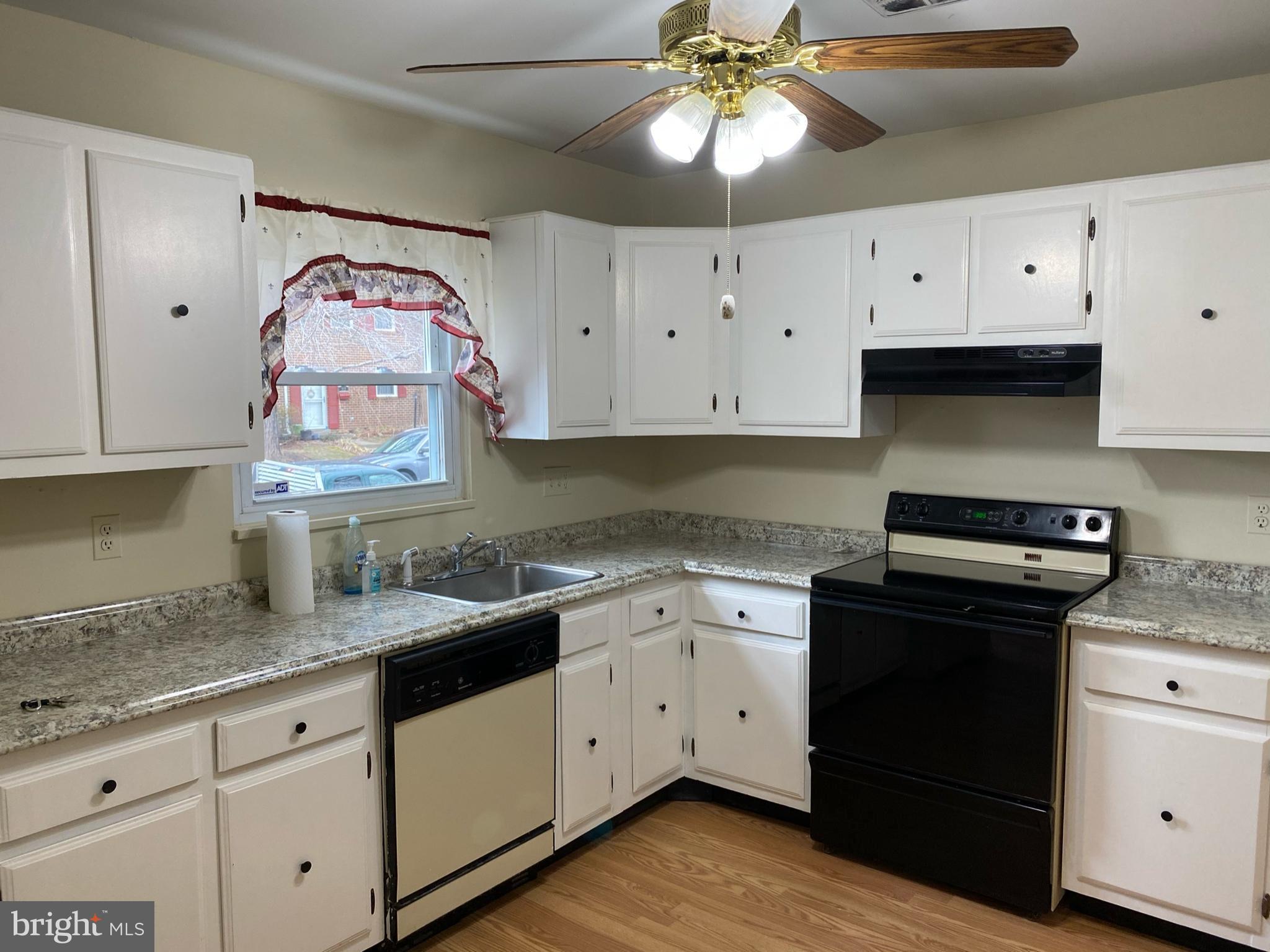 STERLING  PARK - Residential