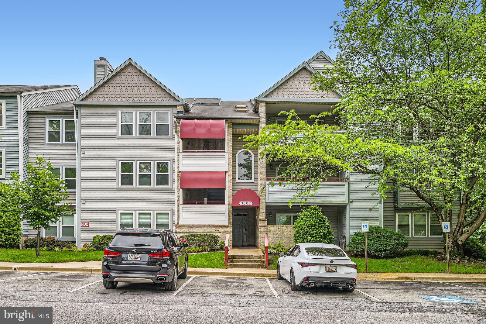 THE VINEYARDS - Residential