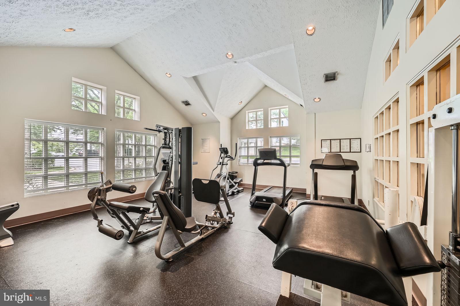 THE VINEYARDS - Residential