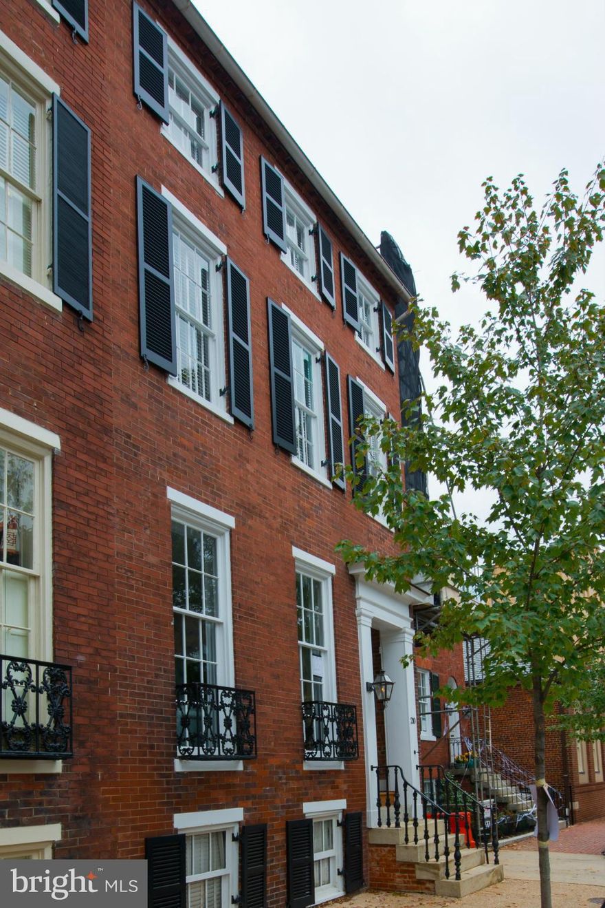 Beautiful renovated historic semi-detached townhouse in the heart of Old Town. High ceilings, original floors, fabulous chef's kitchen with gas cooking and high end appliances.  4 bedrooms. 3 1/2 baths, including luxurious master suite with marble master bath and great closets.  All bedrooms are spacious and filled with sunlight.  Walk to top rated restaurants and shops.  Pets case by case basis.