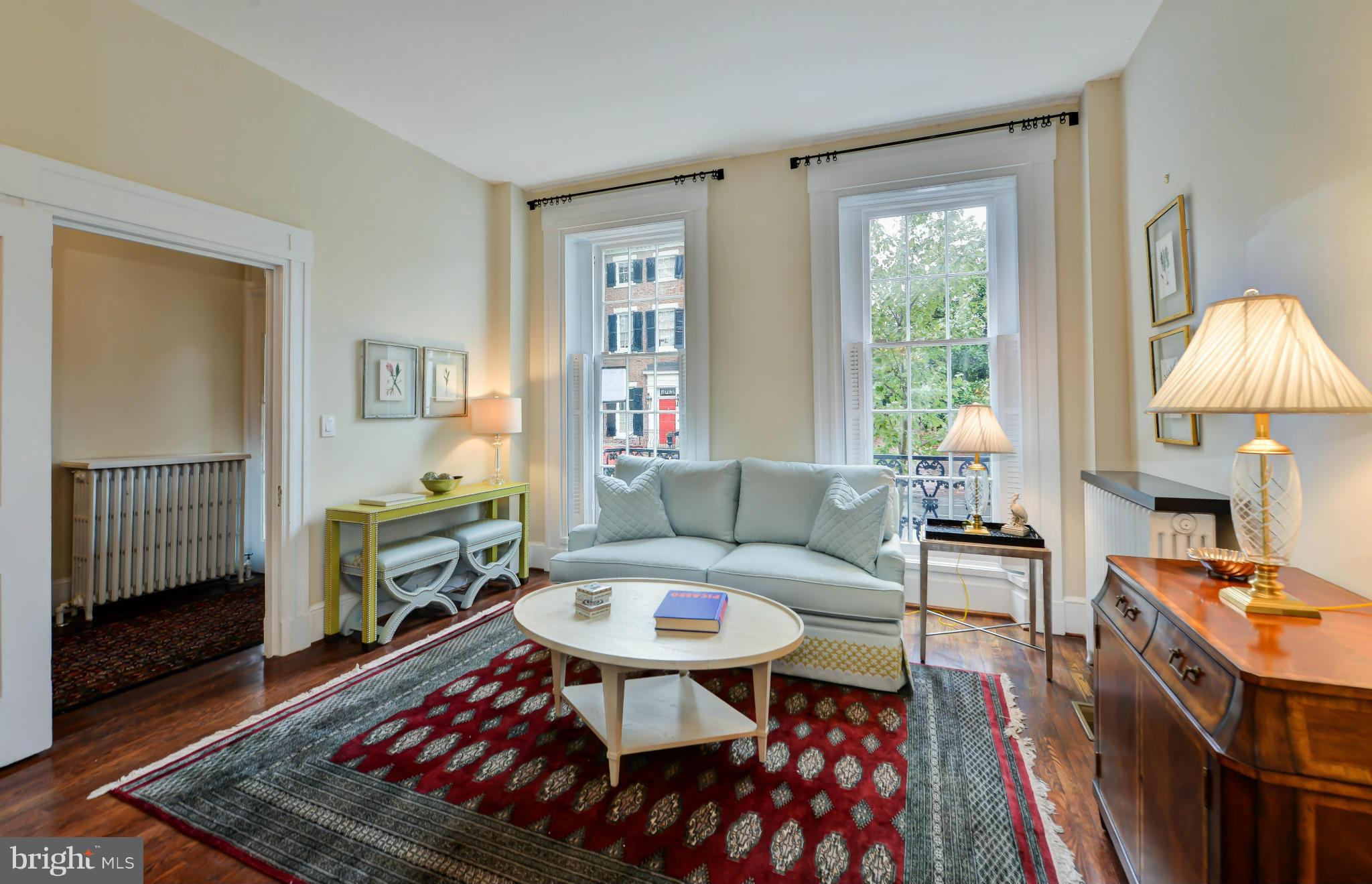 OLD TOWN - Residential Lease