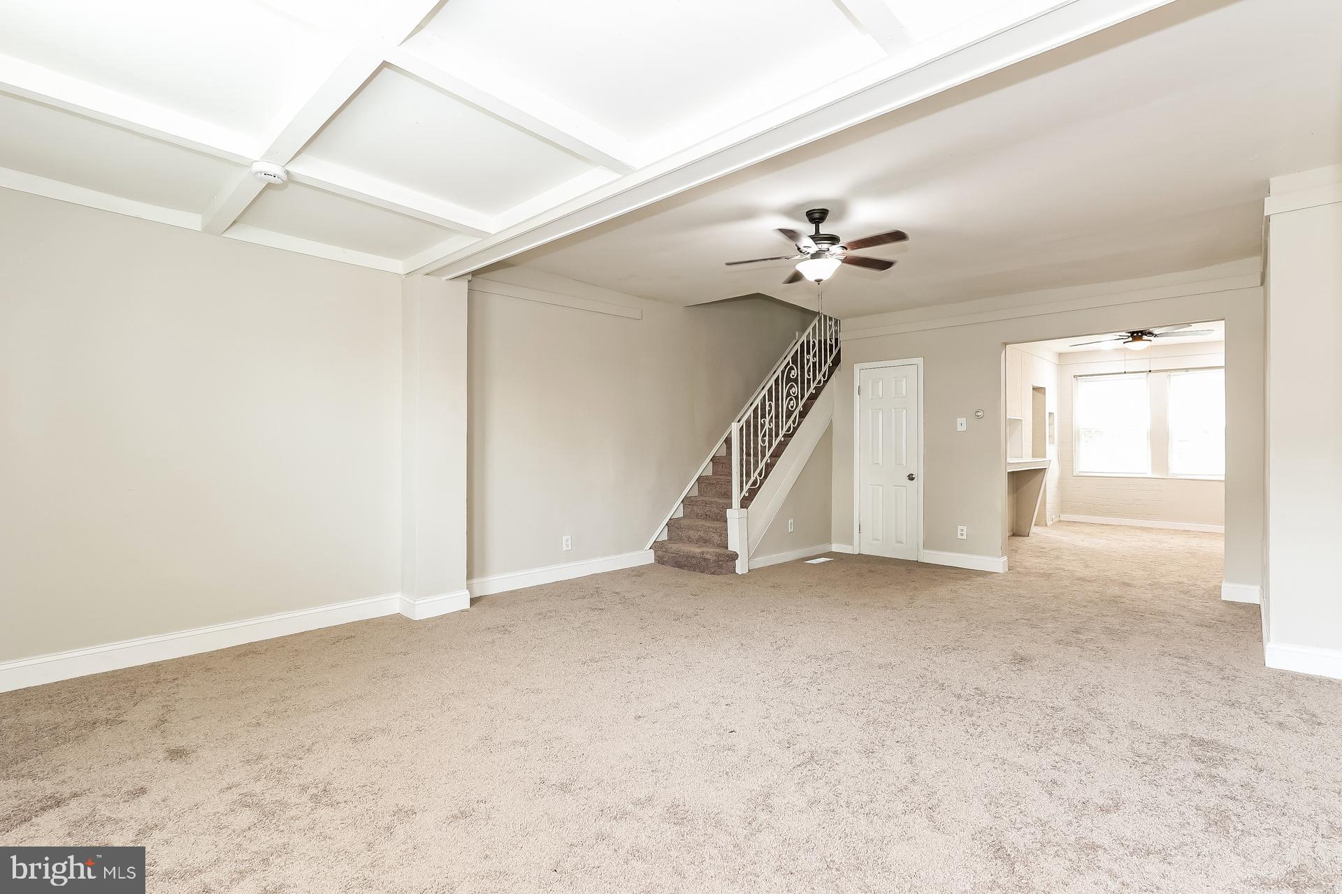 ELMWOOD PARK - Residential Lease