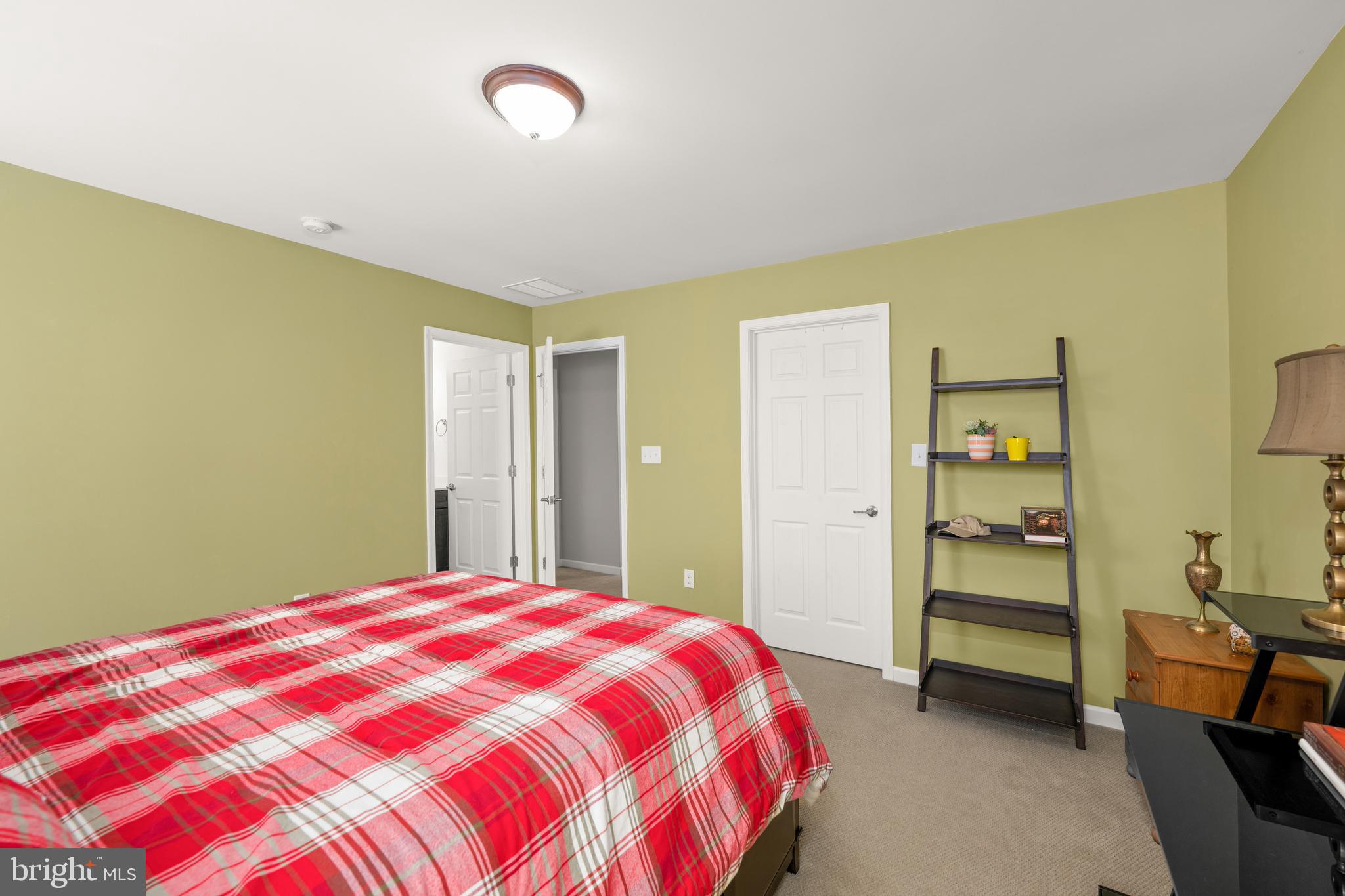 BREAKWATER - Residential