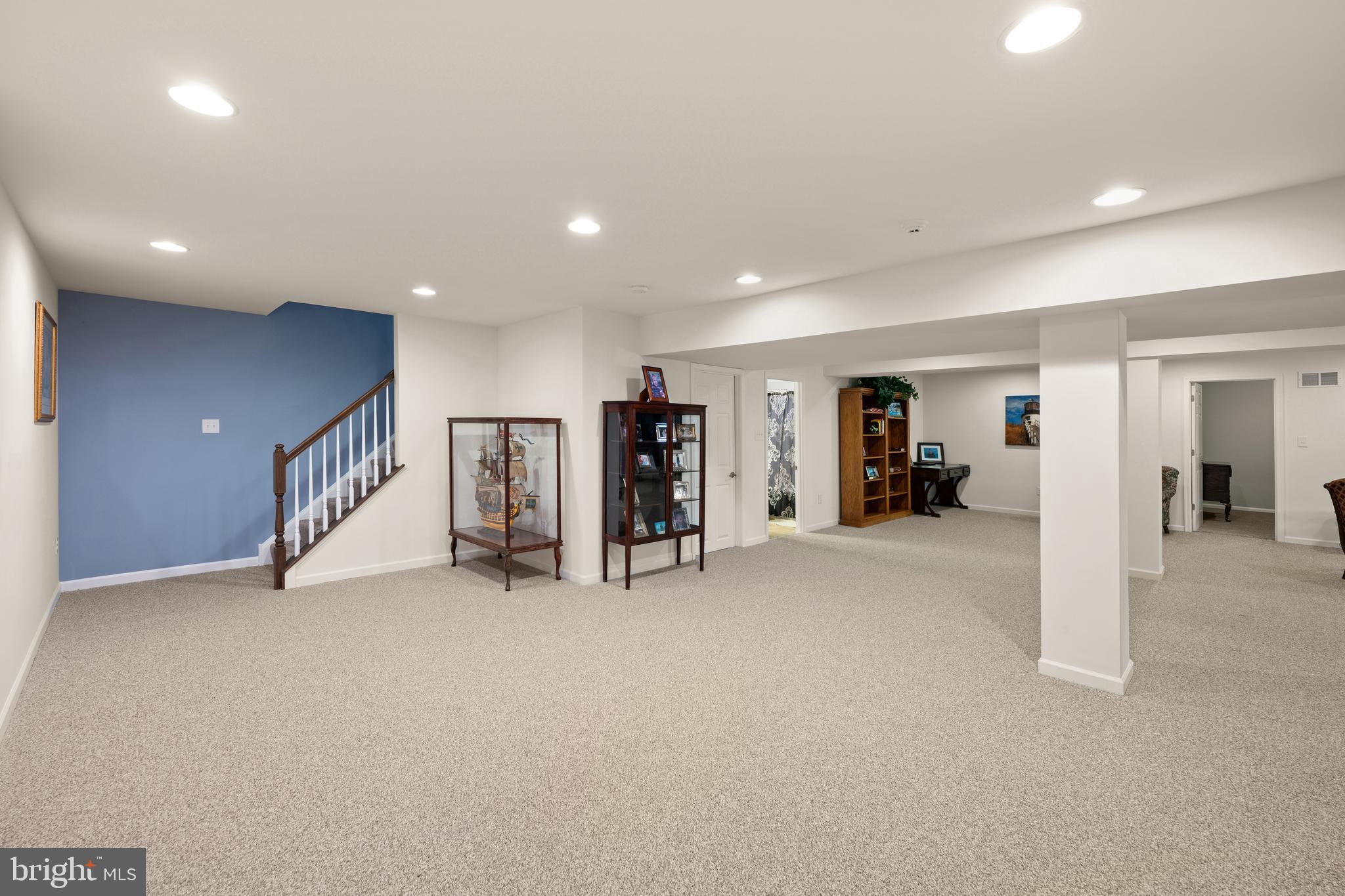 BREAKWATER - Residential