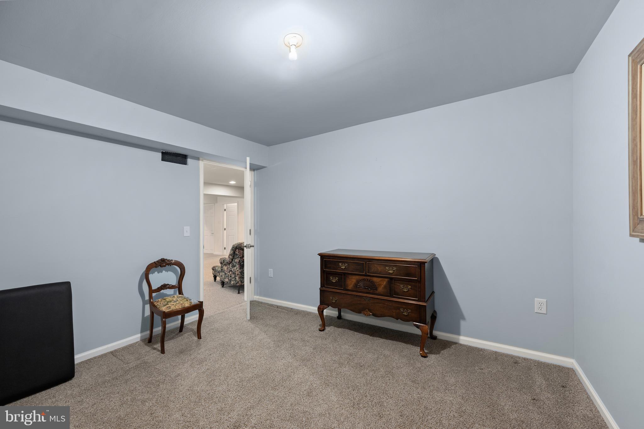 BREAKWATER - Residential
