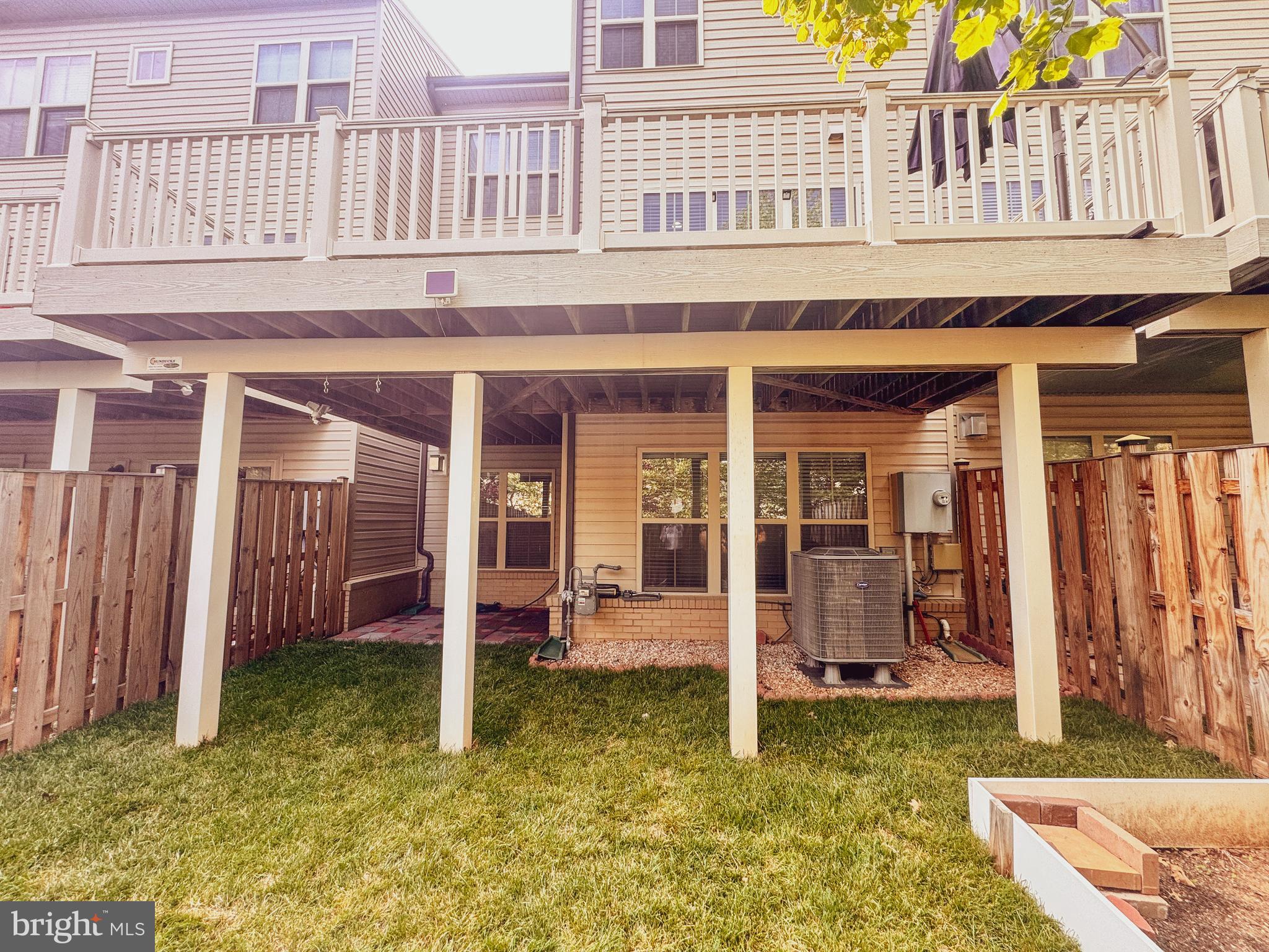 BRAMBLETON LANDBAY - Residential