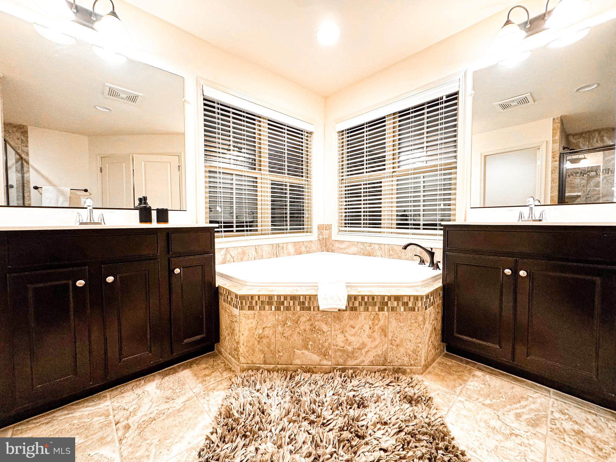 BRAMBLETON LANDBAY - Residential