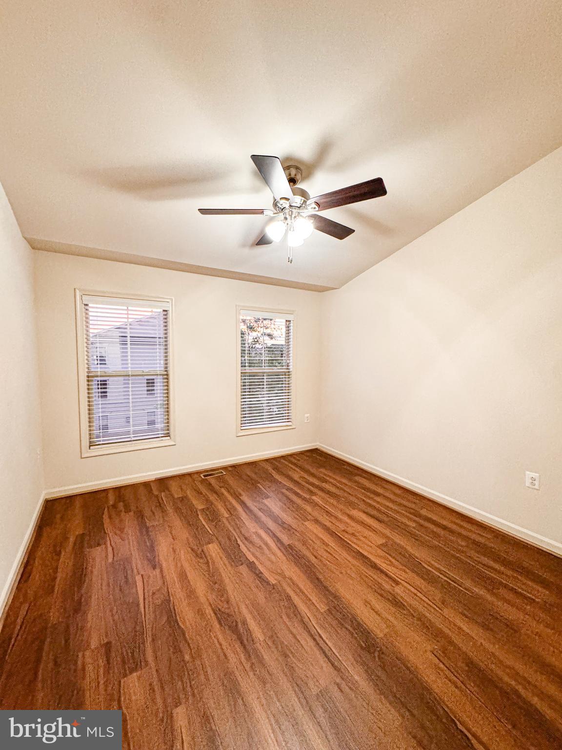 BRAMBLETON LANDBAY - Residential