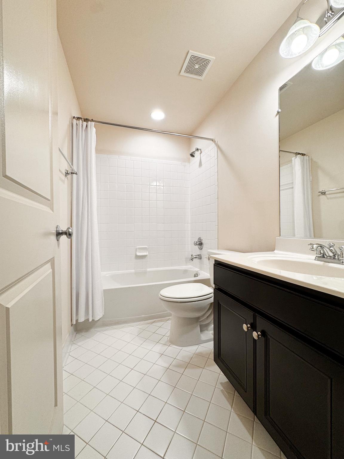BRAMBLETON LANDBAY - Residential