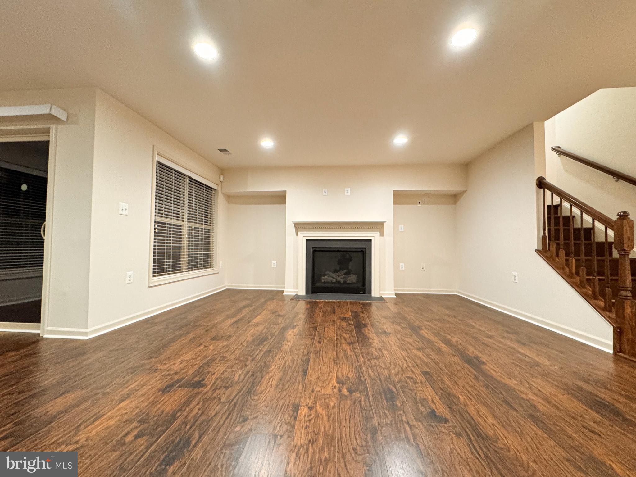 BRAMBLETON LANDBAY - Residential