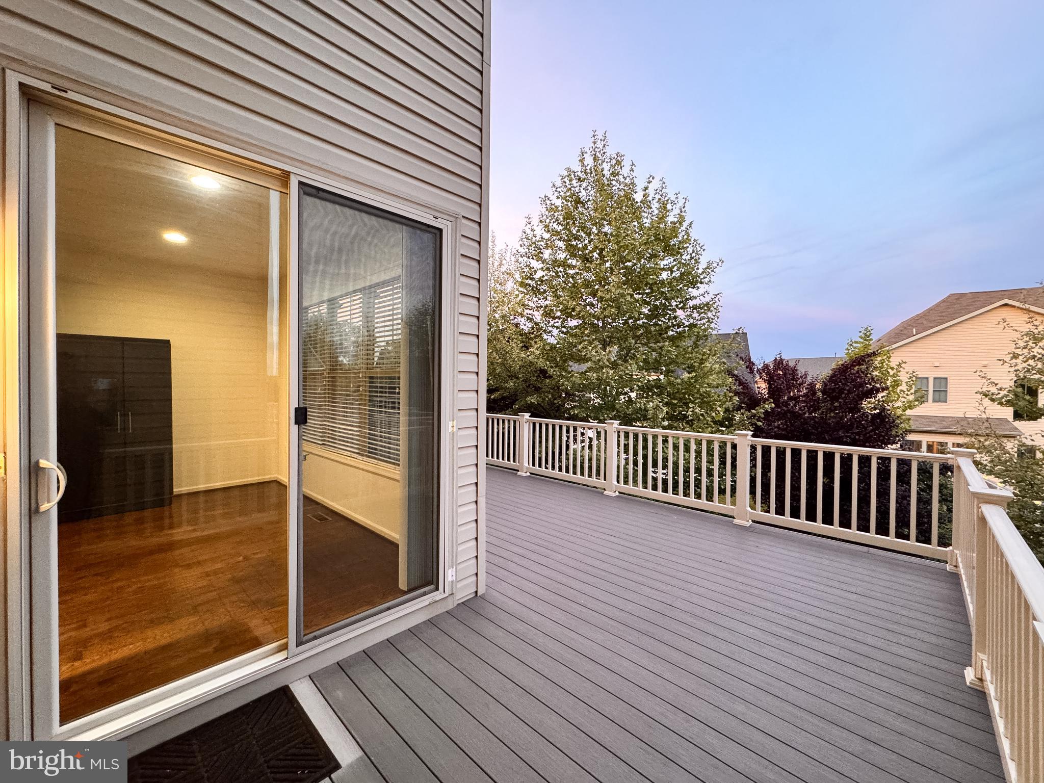 BRAMBLETON LANDBAY - Residential