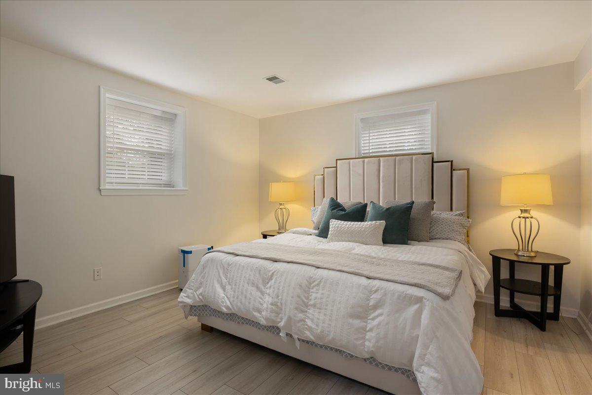 KELLY FARMS - Residential