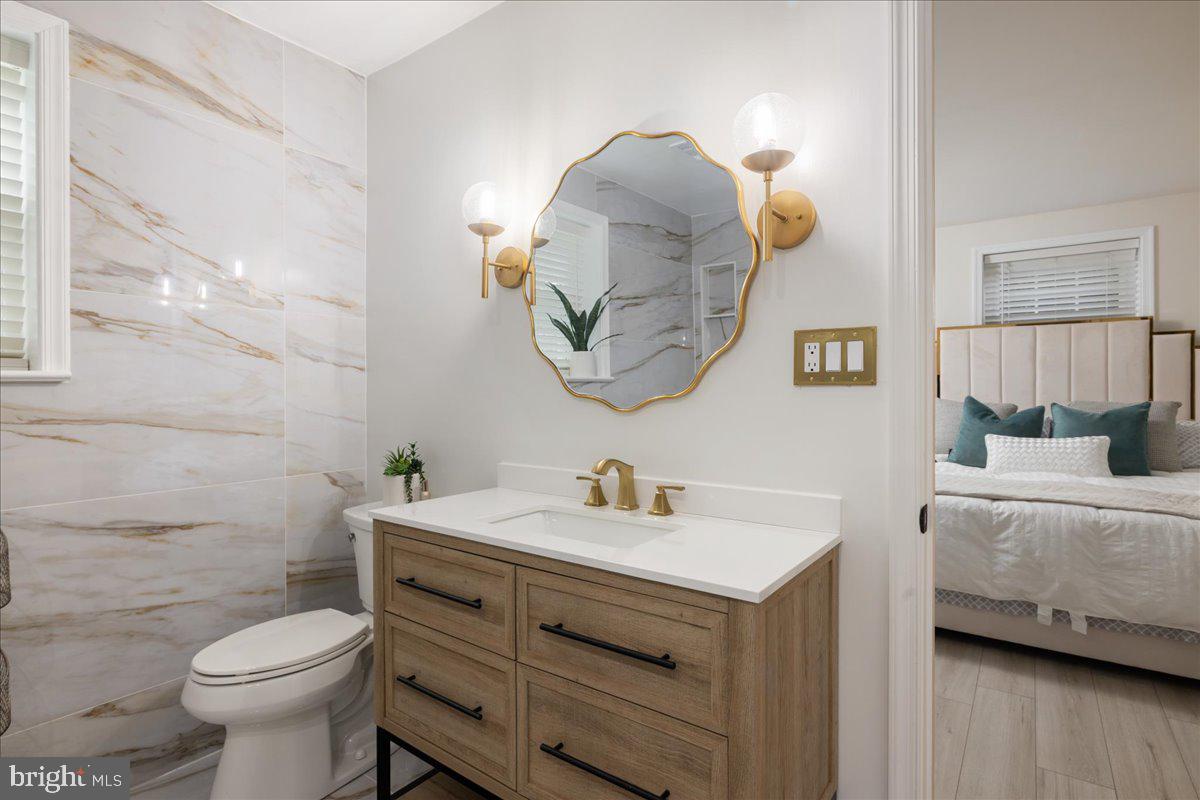 KELLY FARMS - Residential