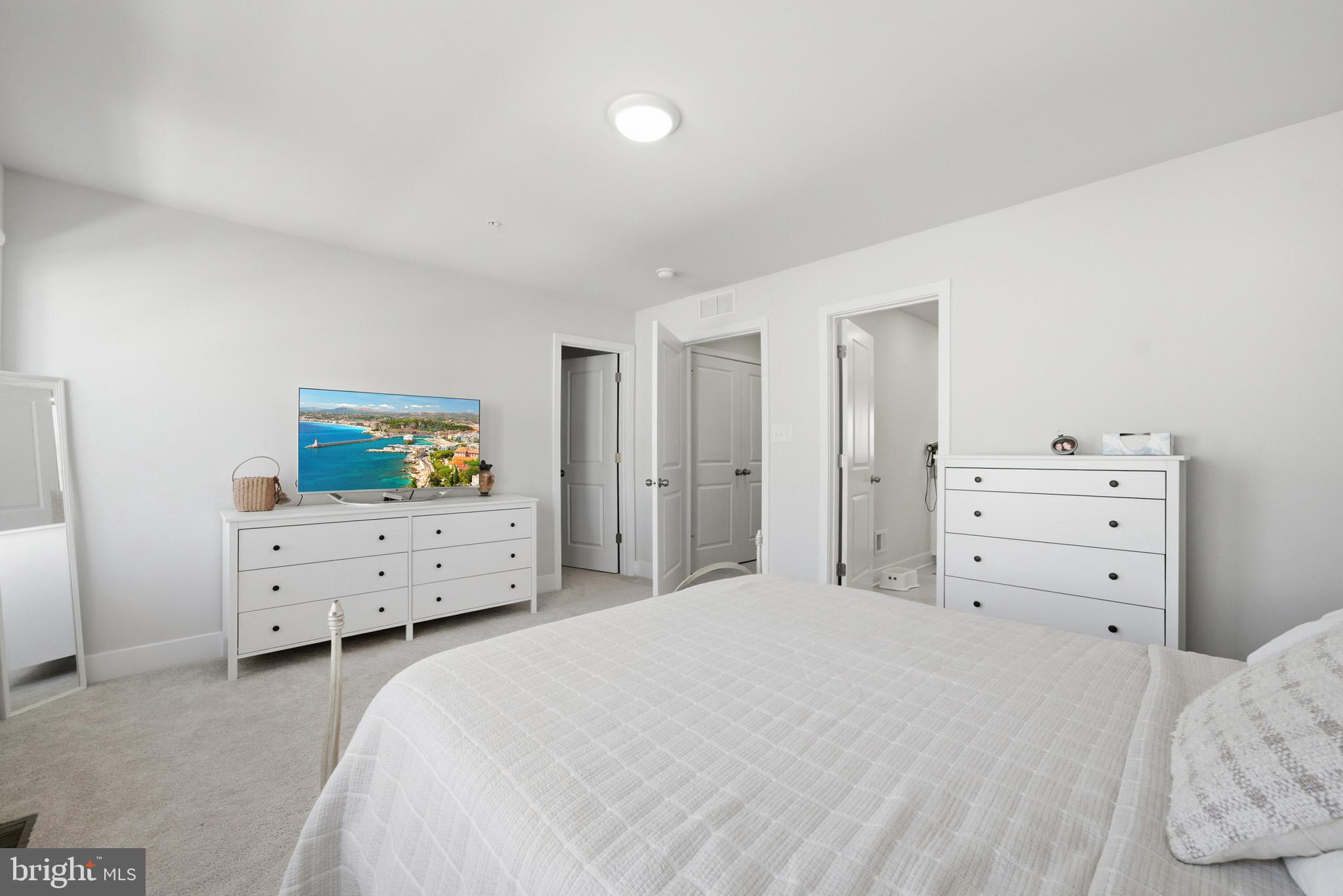 THE WOODS AT MYRTLE POINT - Residential