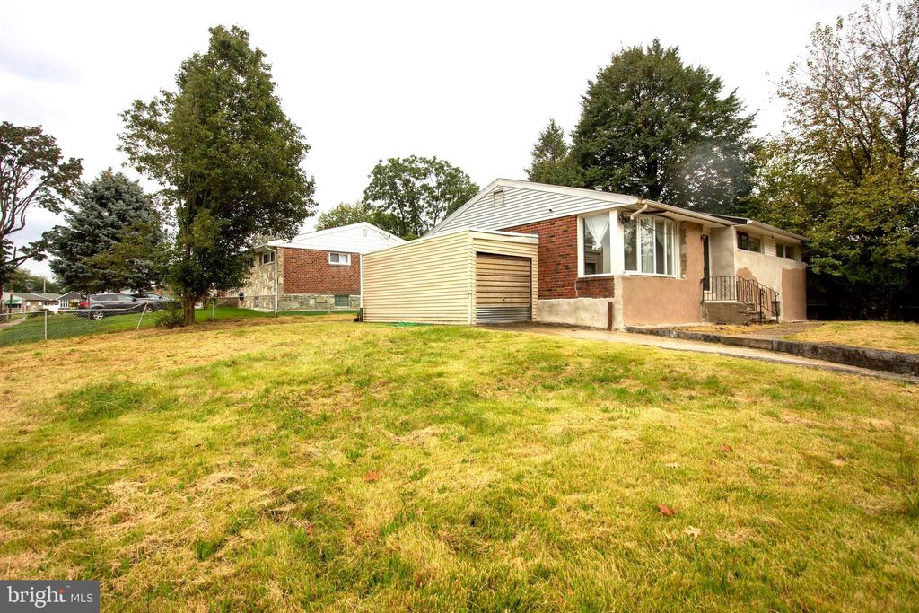 Photo of 1500 Creswood Road, PHILADELPHIA, PA 19115 (MLS # PAPH2560752)