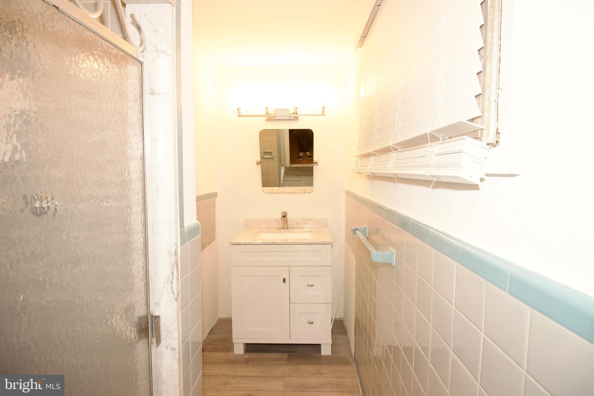 BUSTLETON - Residential