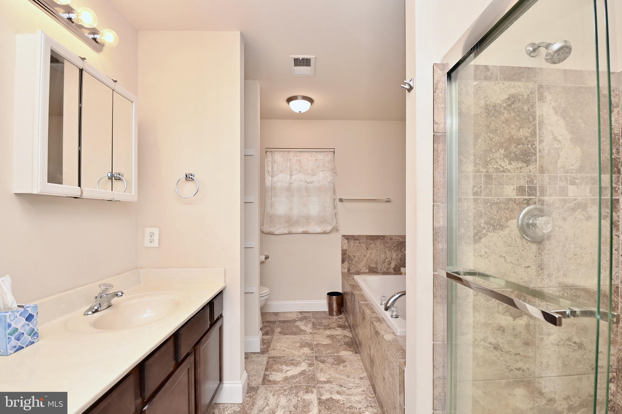 CAPITOL HEIGHTS - Residential