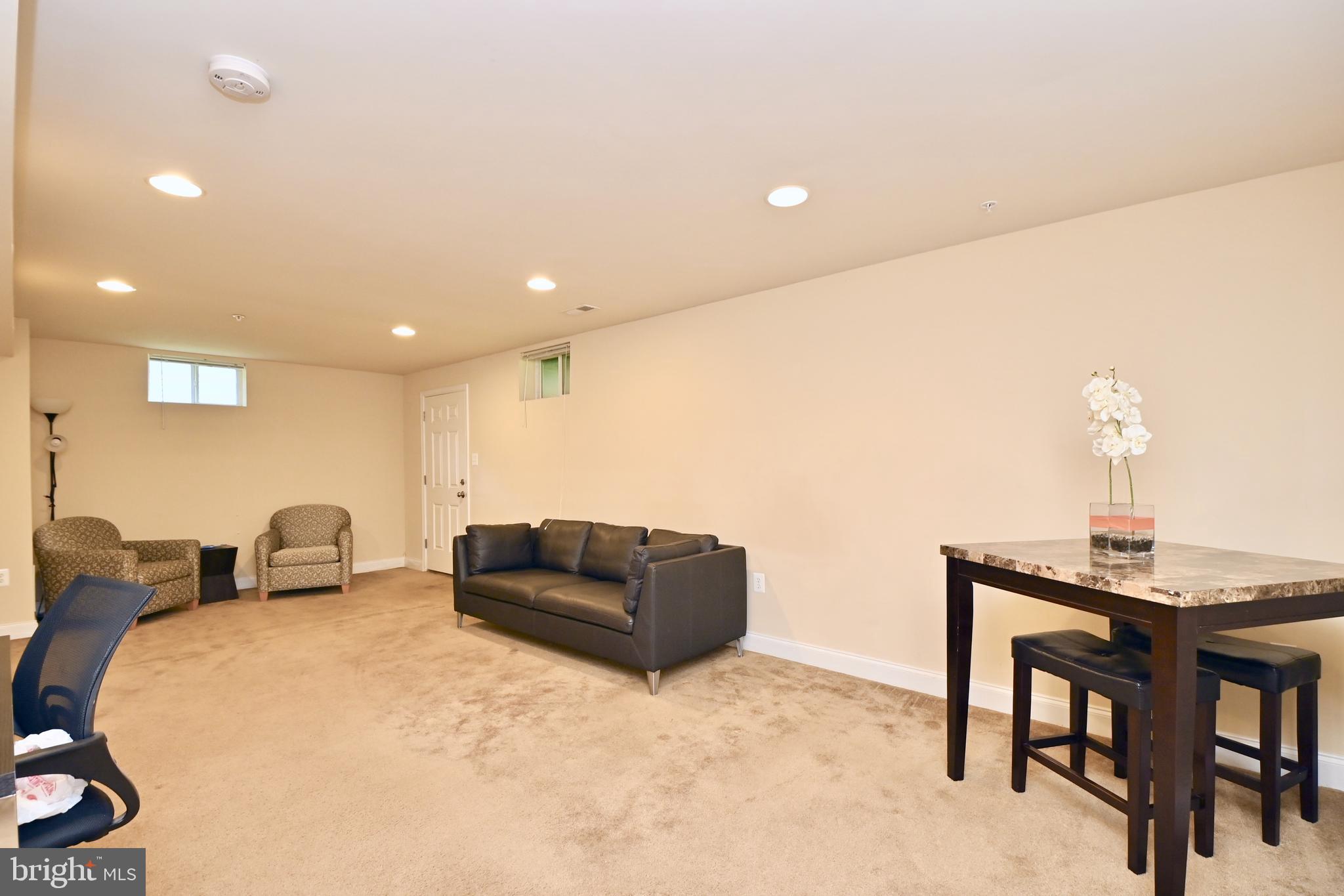 CAPITOL HEIGHTS - Residential