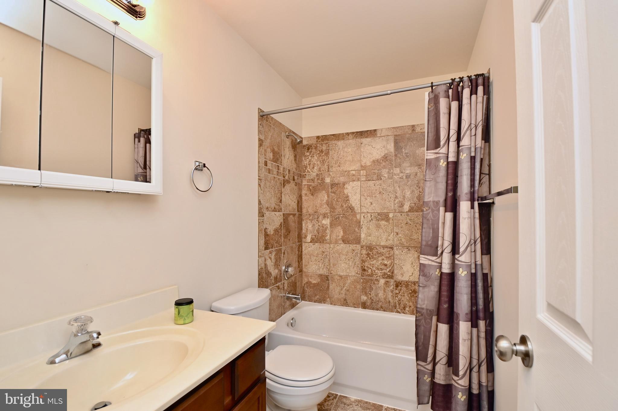 CAPITOL HEIGHTS - Residential