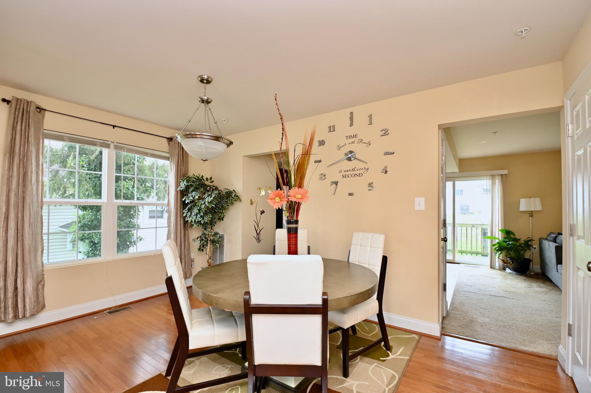 CAPITOL HEIGHTS - Residential