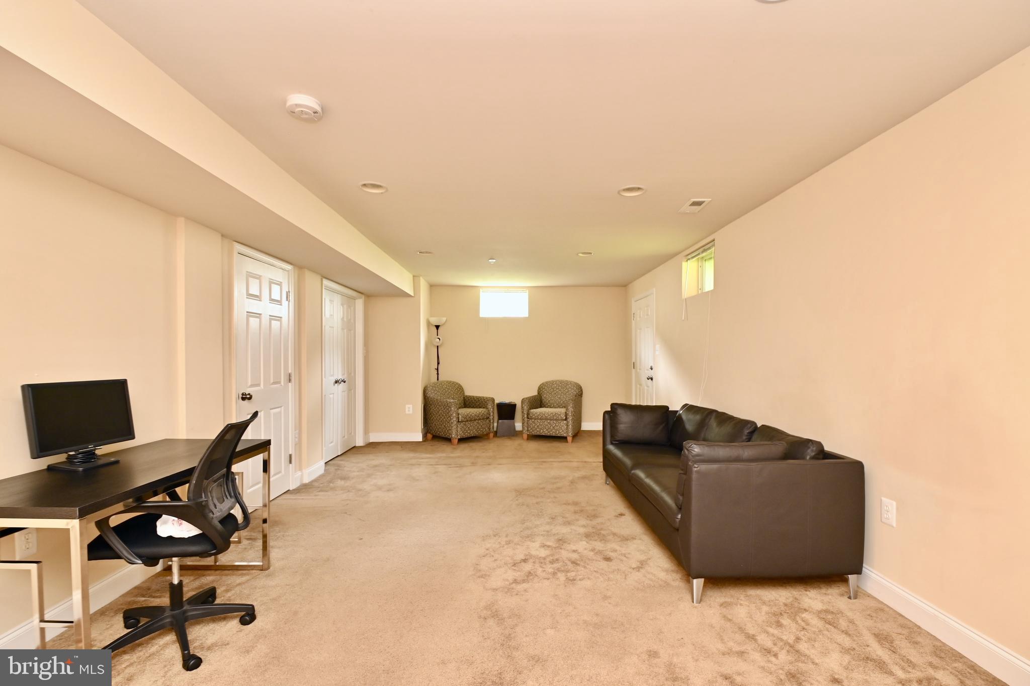 CAPITOL HEIGHTS - Residential