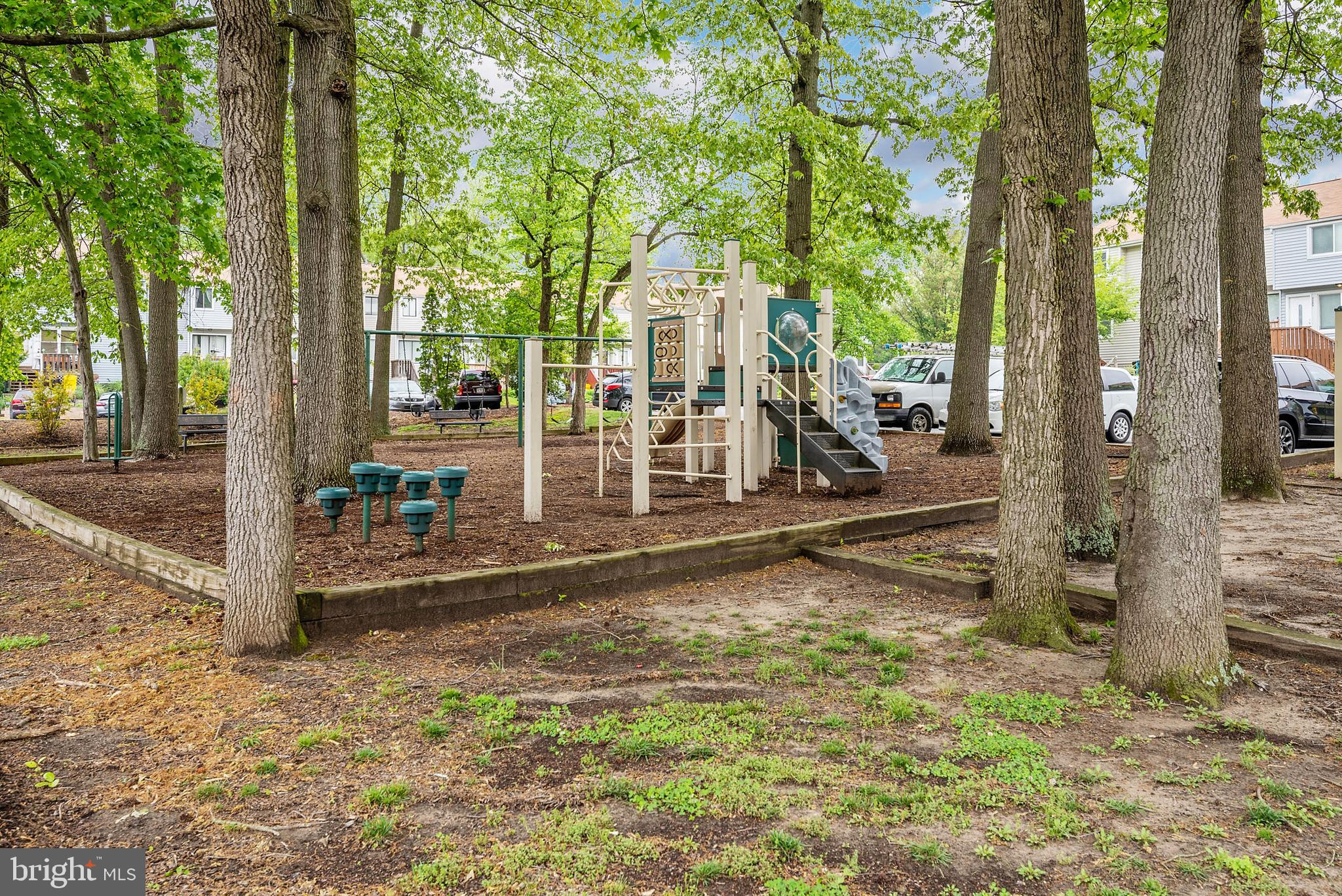 CROFTON MEADOWS - Residential