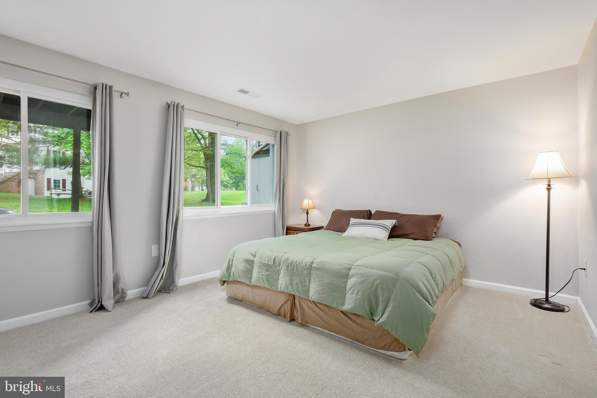 CROFTON MEADOWS - Residential