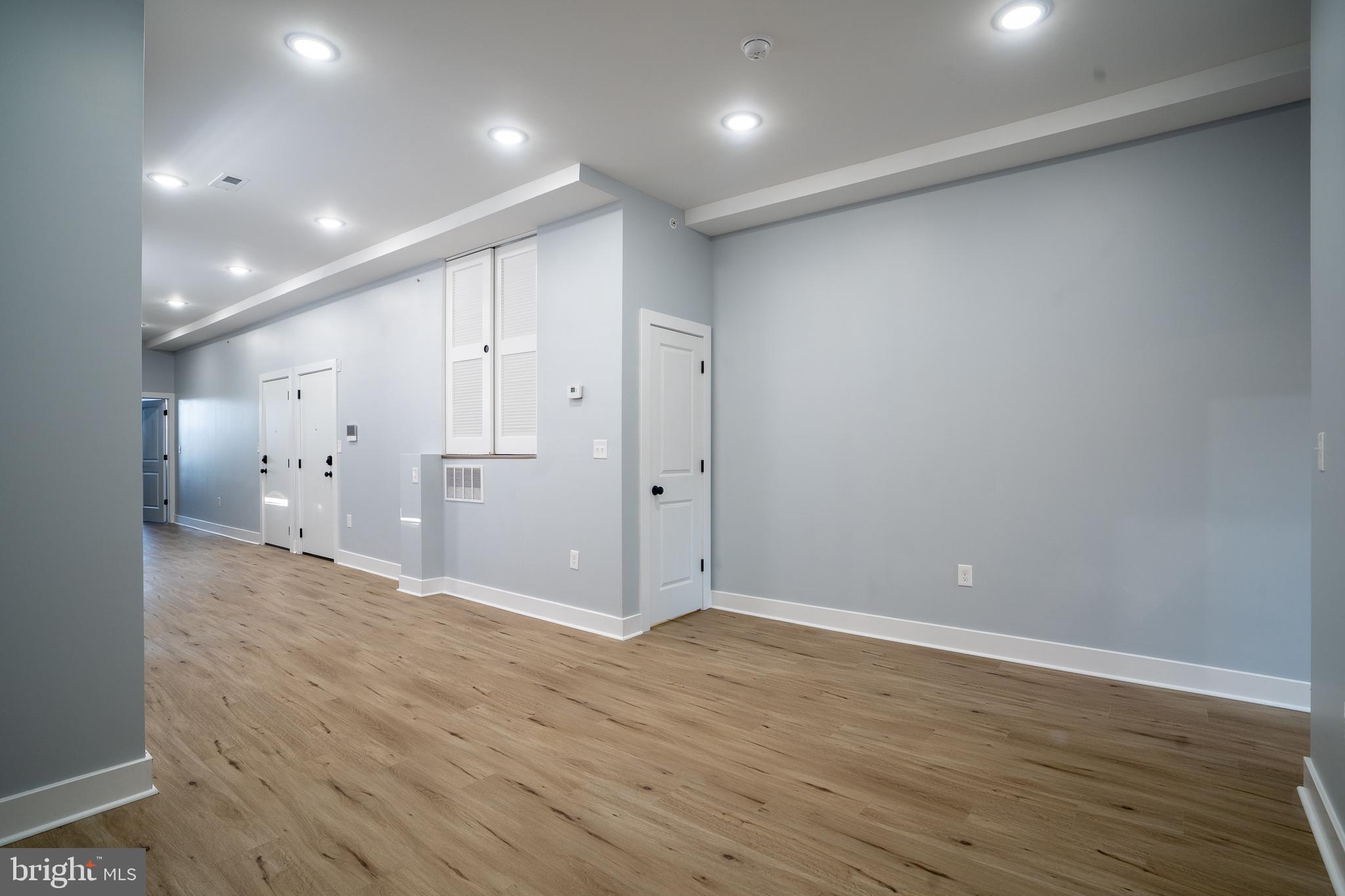 POWELTON VILLAGE - Residential Income